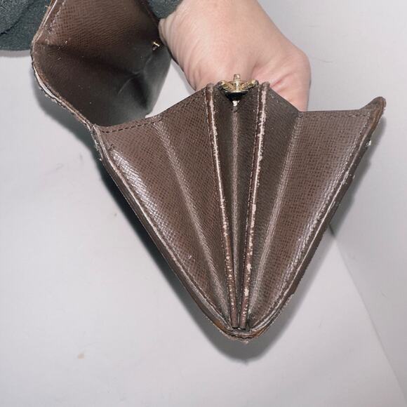 Authentic Louis Vuitton Damier Ebene Sarah Bifold Long Wallet - Picture 10 of 16